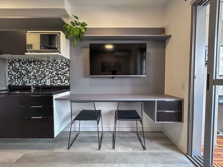 Praticidade | Studio com Piscina Rooftop e Sauna