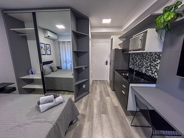 Praticidade | Studio com Piscina Rooftop e Sauna