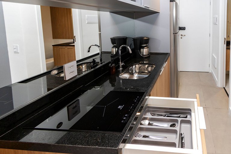 Studio Charmoso com Piscina Rooftop