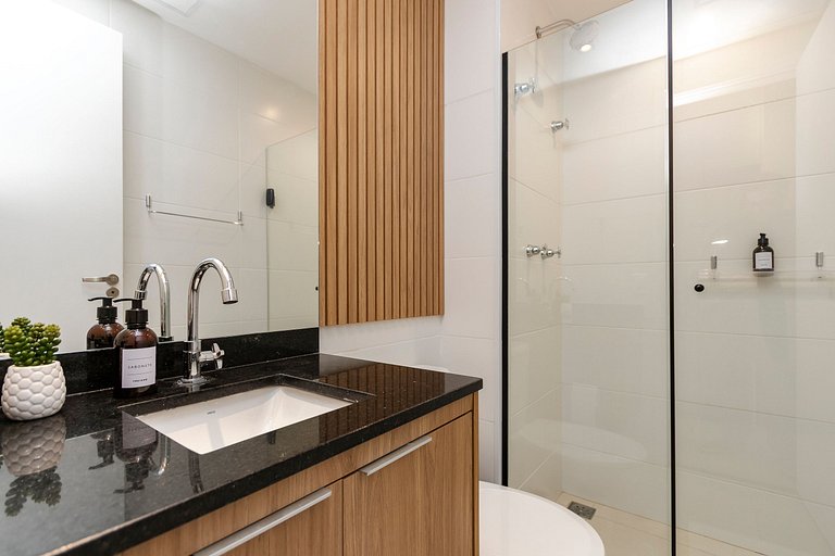 Studio Charmoso com Piscina Rooftop