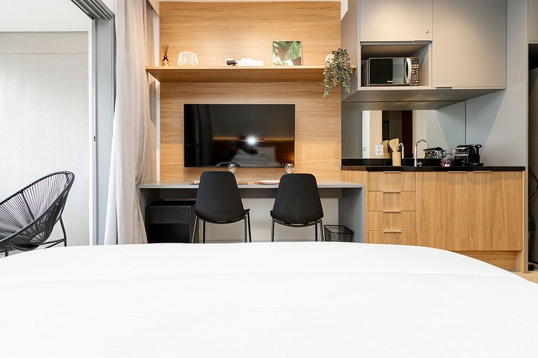 Studio Charmoso com Piscina Rooftop