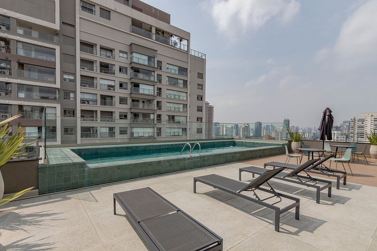 Sofisticação e Conforto | Piscina Rooftop e Sauna