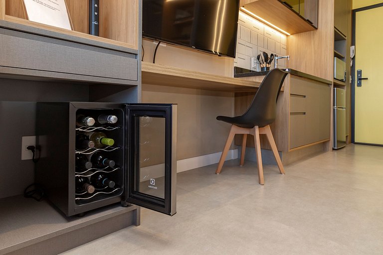 Studio Charmoso com Piscina Rooftop