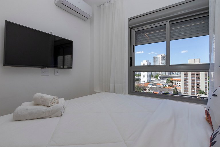 Studio Charmoso com Piscina Rooftop