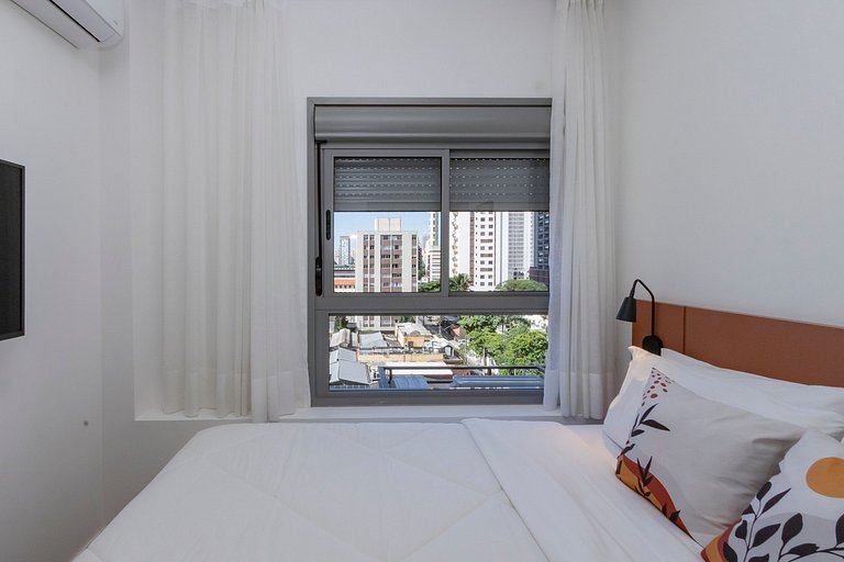 Studio Charmoso com Piscina Rooftop