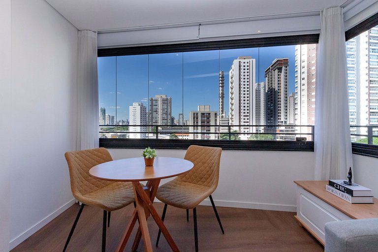 Studio Charmoso com Piscina Rooftop