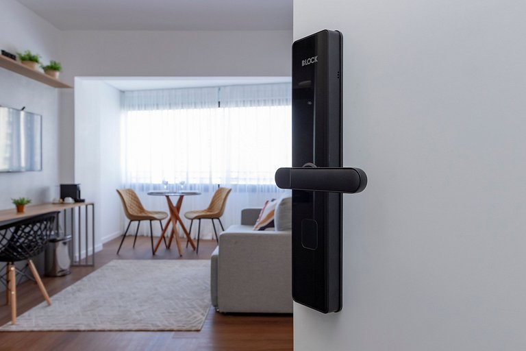 Studio Charmoso com Piscina Rooftop