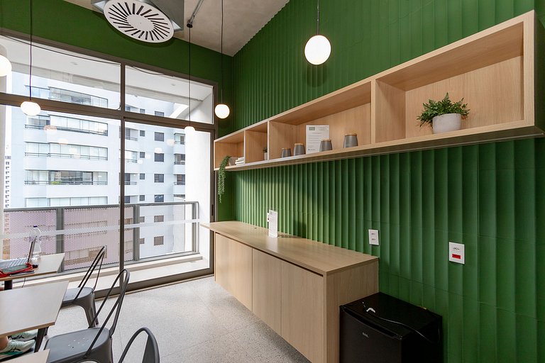 Belo Studio c/ mezanino em Moema | Piscina Rooftop