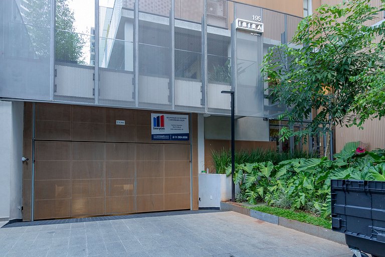 Belo Studio c/ mezanino em Moema | Piscina Rooftop