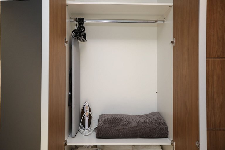 Studio Charmoso com Piscina Rooftop