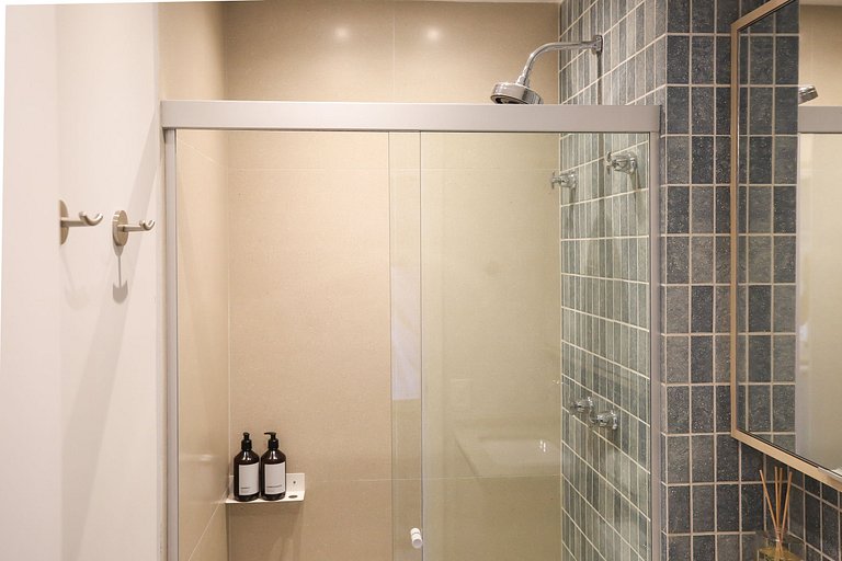 Studio Charmoso com Piscina Rooftop