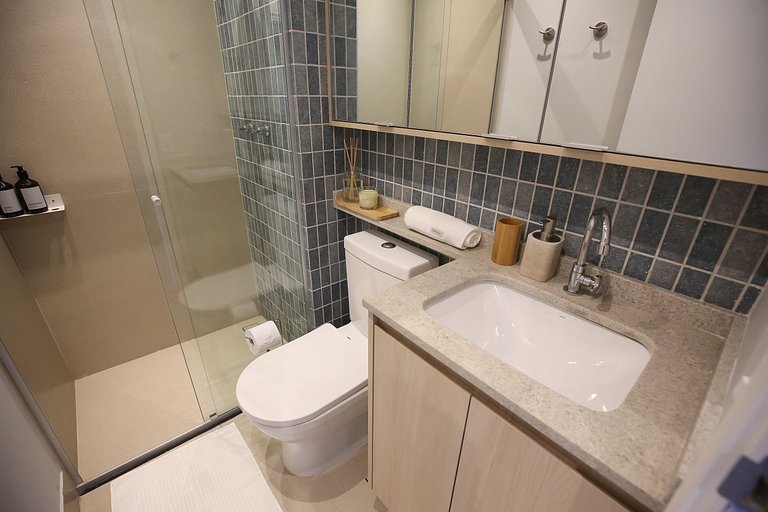 Studio Charmoso com Piscina Rooftop