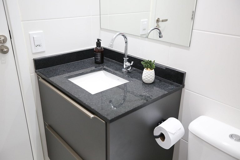 Sofisticação e Conforto | Piscina Rooftop e Sauna