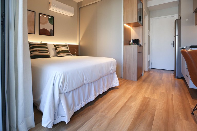 Studio Charmoso com Piscina Rooftop