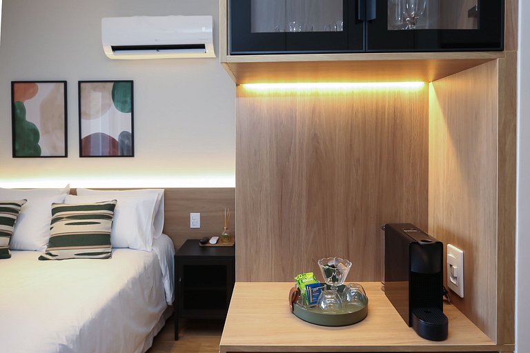 Studio Charmoso com Piscina Rooftop