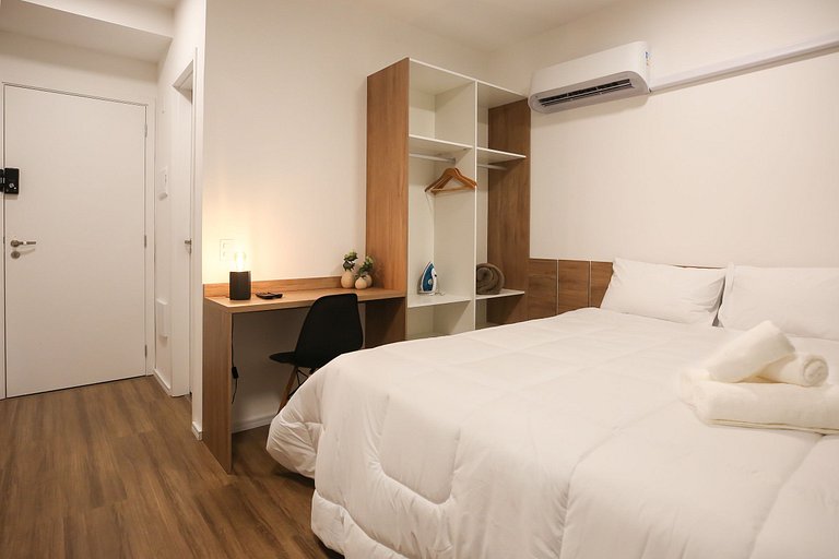 Studio Charmoso com Piscina Rooftop