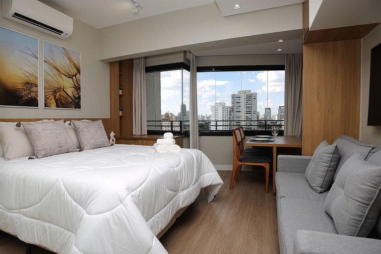 Studio Charmoso com Piscina Rooftop