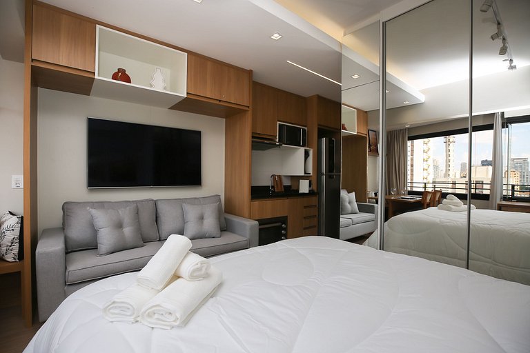 Studio Charmoso com Piscina Rooftop