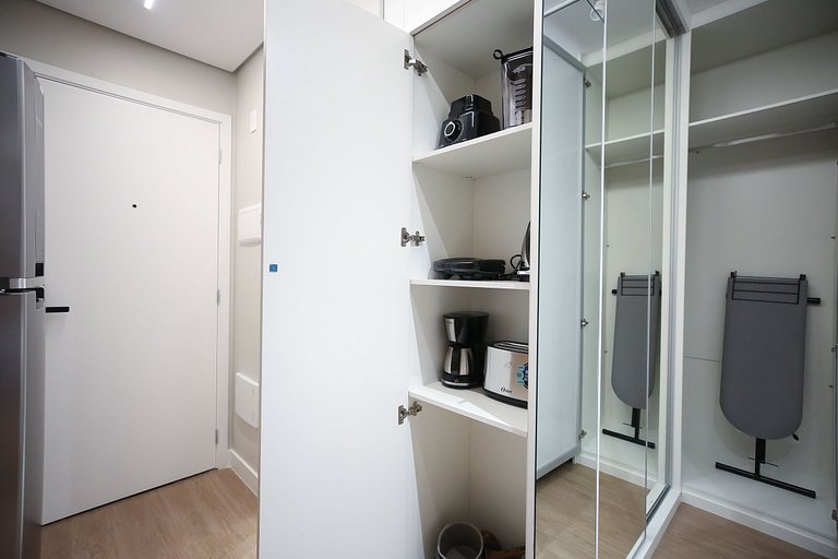 Studio Charmoso com Piscina Rooftop