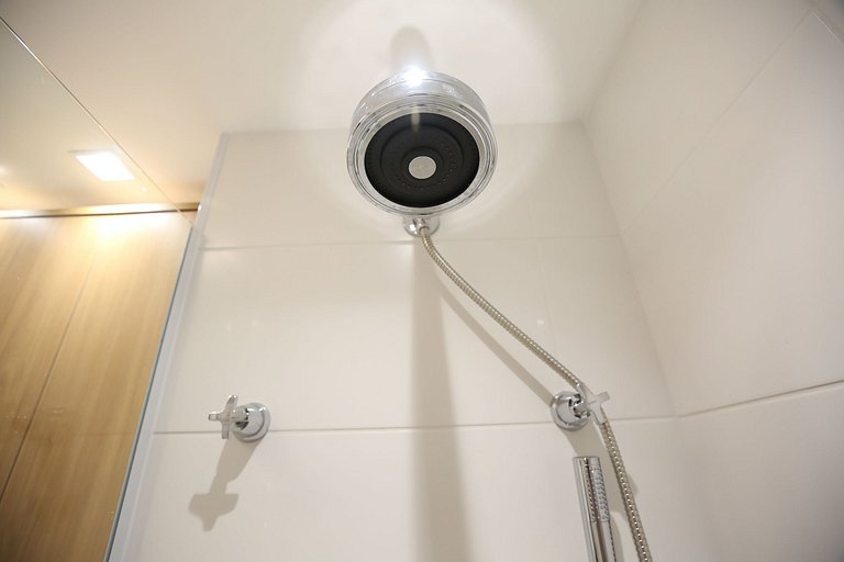 Studio Charmoso com Piscina Rooftop