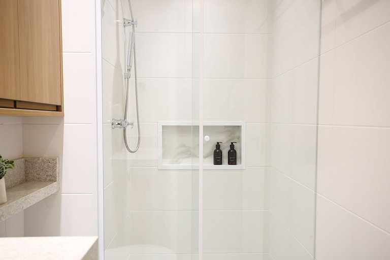 Studio Charmoso com Piscina Rooftop