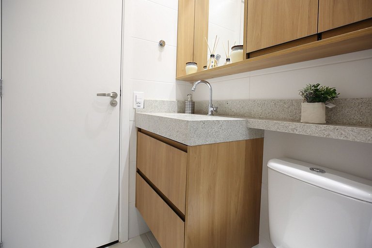 Studio Charmoso com Piscina Rooftop