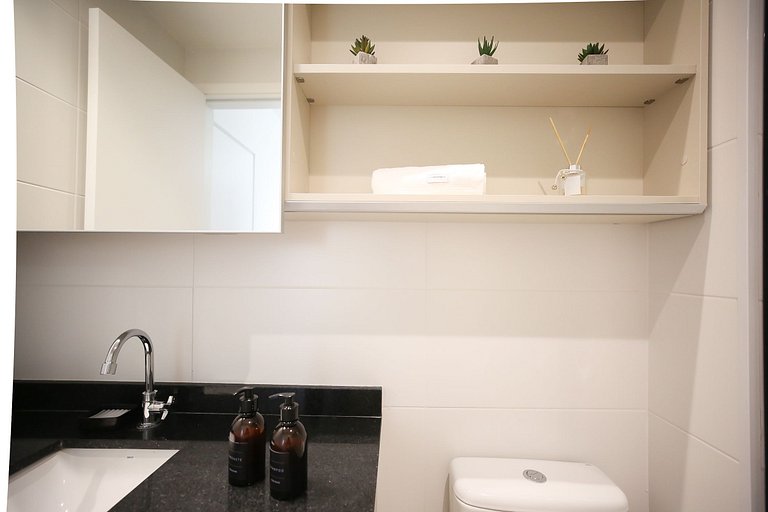 Studio Charmoso com Piscina Rooftop