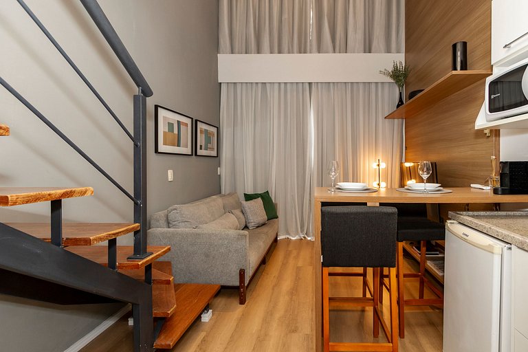 Belo Loft 19º andar c/ Garagem | ao lado do WTC