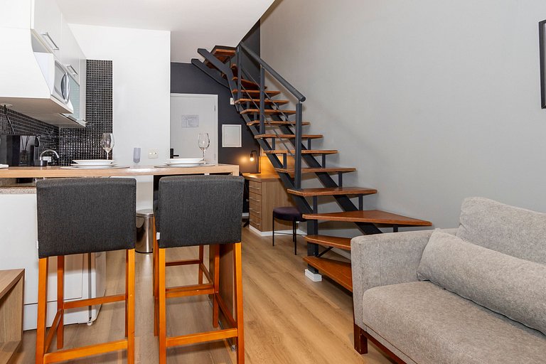 Belo Loft 19º andar c/ Garagem | ao lado do WTC