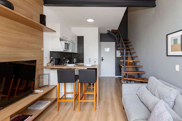 Belo Loft 19º andar c/ Garagem | ao lado do WTC