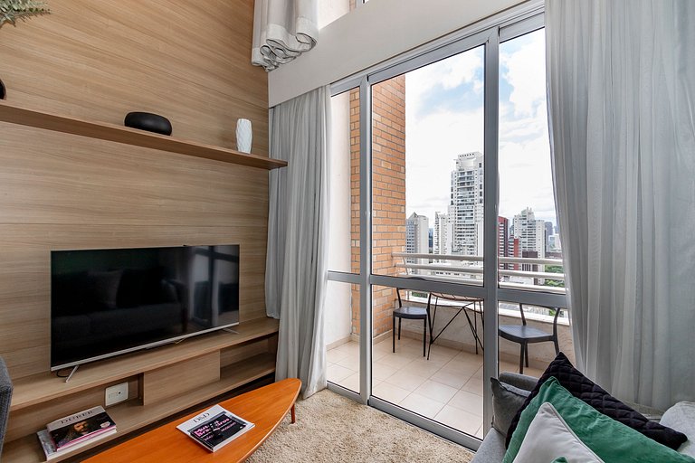 Belo Loft 21º andar c/ Garagem | ao lado do WTC