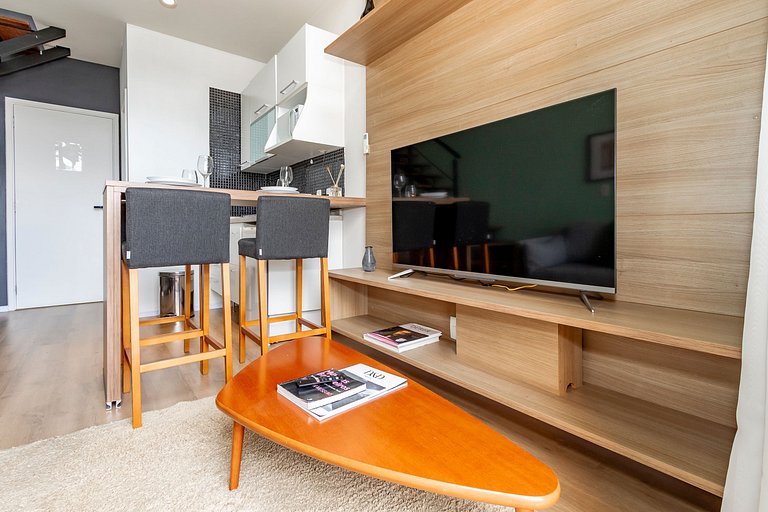 Belo Loft 21º andar c/ Garagem | ao lado do WTC