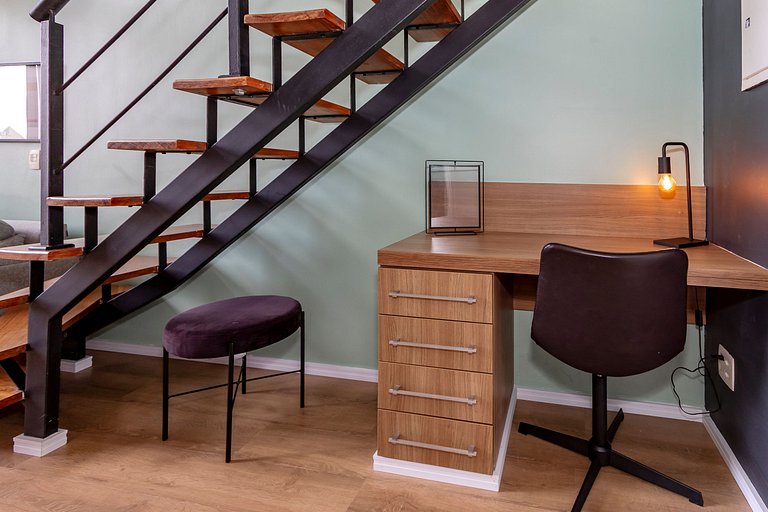 Belo Loft 21º andar c/ Garagem | ao lado do WTC