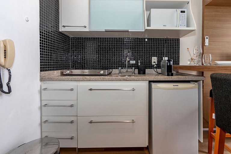 Belo Loft 21º andar c/ Garagem | ao lado do WTC