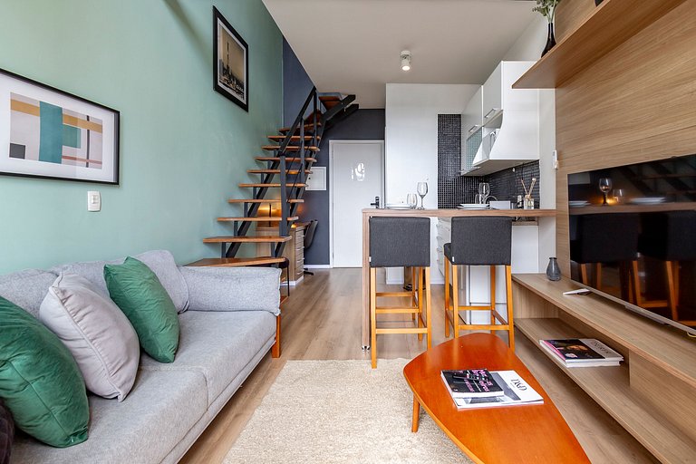 Belo Loft 21º andar c/ Garagem | ao lado do WTC