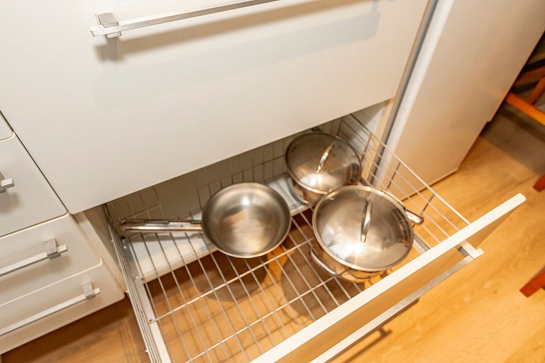 Belo Loft 21º andar c/ Garagem | ao lado do WTC