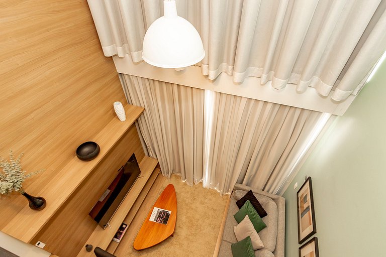 Belo Loft 21º andar c/ Garagem | ao lado do WTC