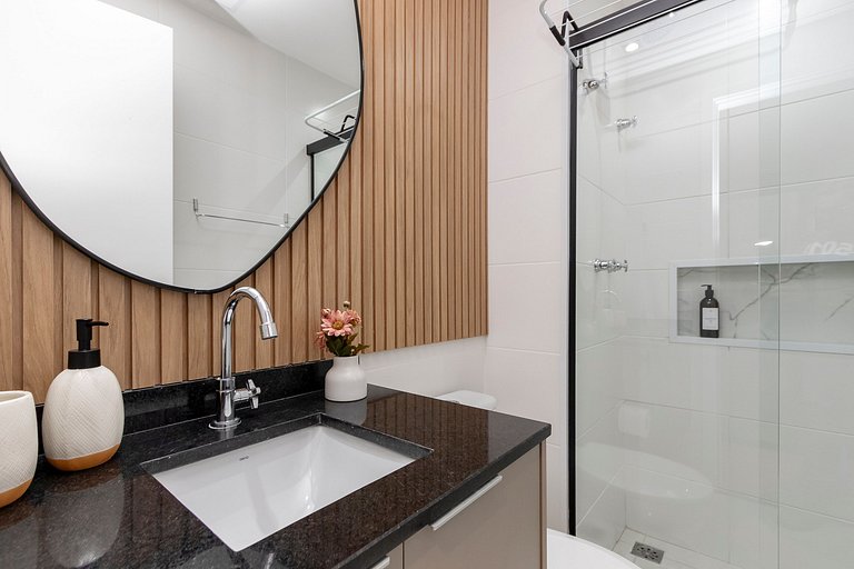 Sofisticação e Conforto | Piscina Rooftop e Sauna