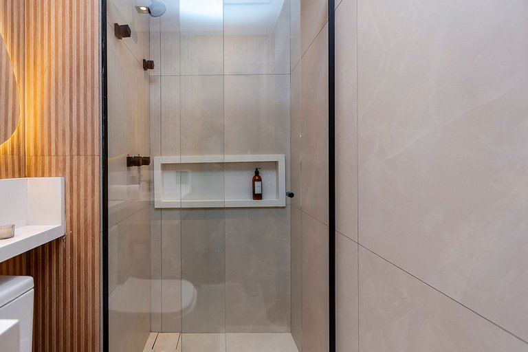 Studio Charmoso com Piscina Rooftop