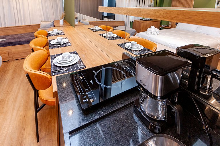 Studio Charmoso com Piscina Rooftop