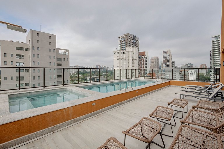 Belo Studio Ibirapuera | Piscina Rooftop