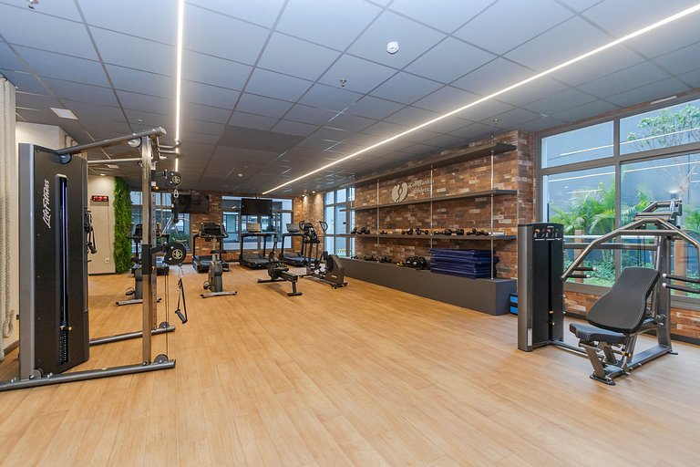 Belo Studio c/ Rooftop, Sauna e Academia