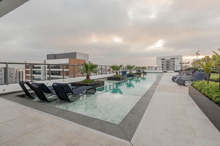 Belo Studio c/ Rooftop, Sauna e Academia
