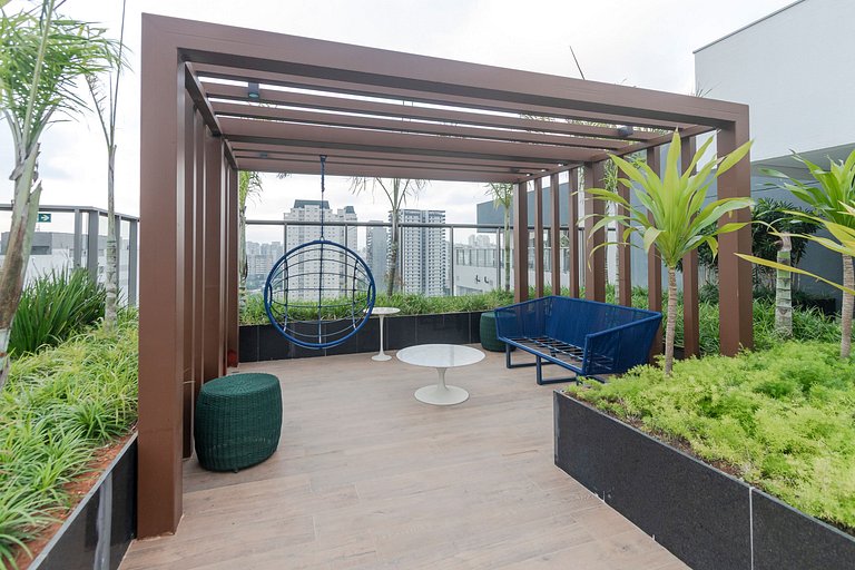 Belo Studio c/ Rooftop, Sauna e Academia