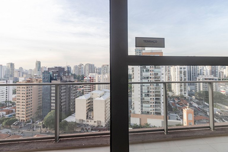 Panorama Studio • Amplo no 25º Andar