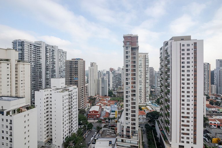 Studio p/ 3 | Próx. Consulado Americano e Metrô