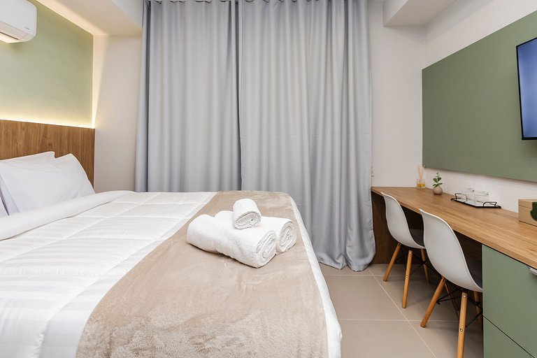 Belo Studio c/ Rooftop, Sauna e Academia