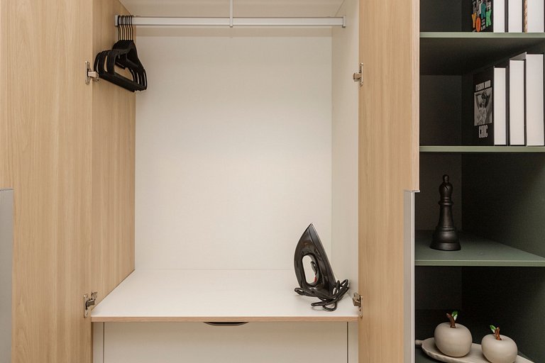 Movi Studio c/ Piscina, Academia e Coworking